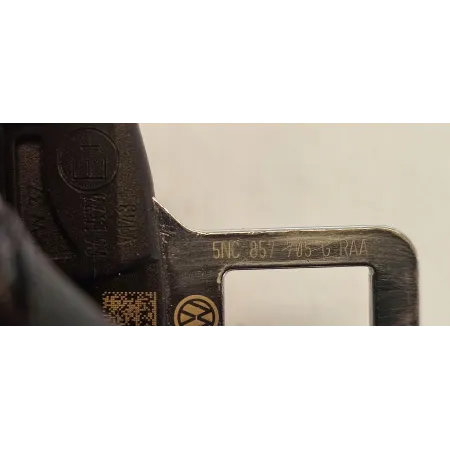 SEAT TARRACO VW TIGUAN II PAS BEZPIECZEŃSTAWA LEWY PRZÓD 5NC857705G