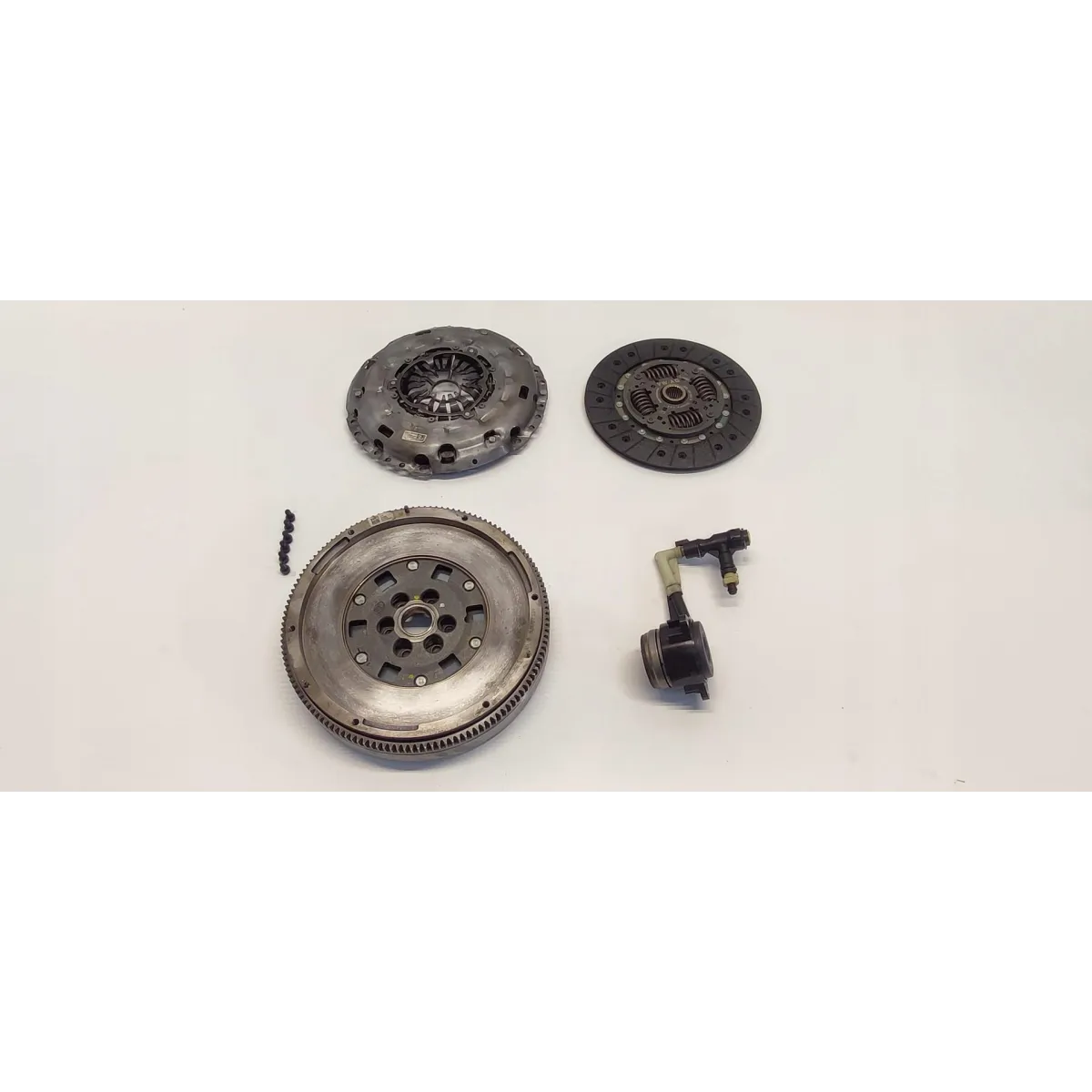 SEAT TARRACO VW TIGUAN II SPRZĘGŁO DWUMAS WYSPRZĘGLIK 05E141015G 53TYS KM