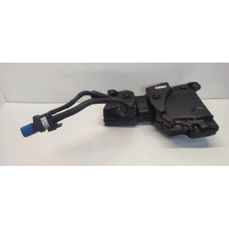 VW TIGUAN II ZBIORNIK ADBLUE 5QF131877N 5Q0131969E