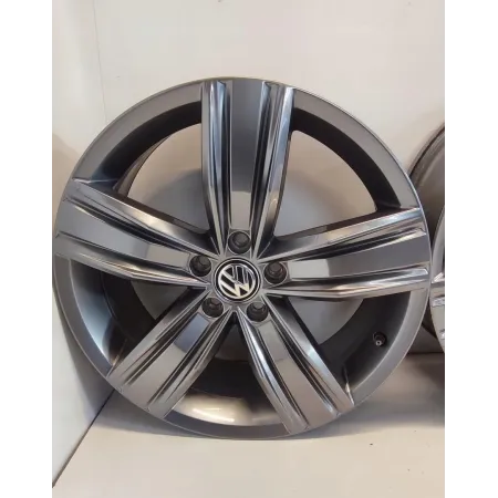 VW TIGUAN II FELGI 19'' 5NA601025R