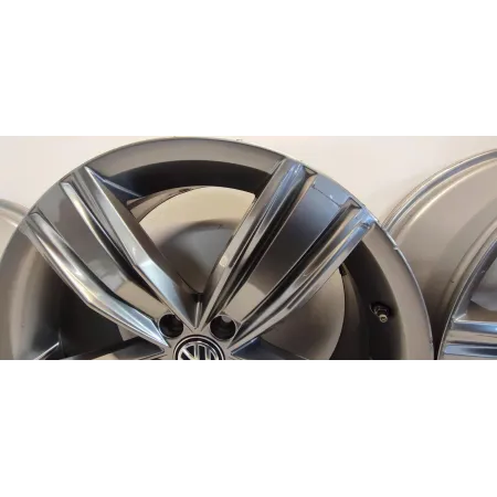 VW TIGUAN II FELGI 19'' 5NA601025R