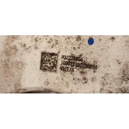 VOLVO XC40 ZWROTNICA LEWY PRZÓD 32221856