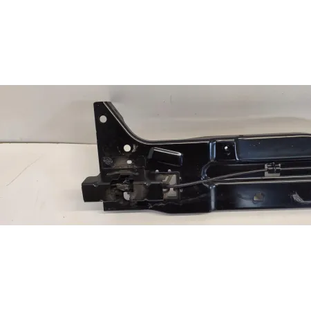 VOLVO XC40 PAS PRZEDNI KOMPLET ZAMKÓW 32297098 32244490