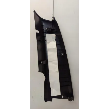 VOLVO XC40 OSŁONA SŁUPKA PRAWY TYŁ 31469190