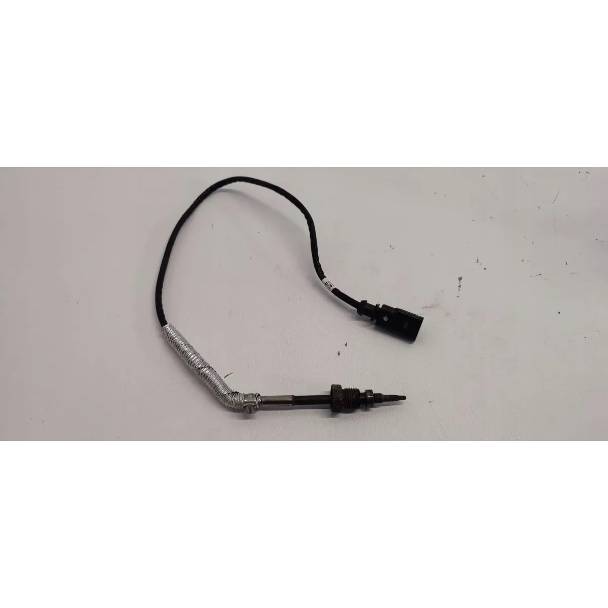 VW TIGUAN II CZUJNIK TEMPERATURY SPALIN 05L906088AM