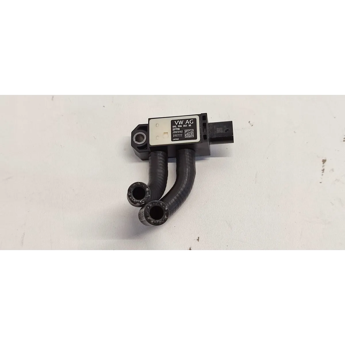 VW TIGUAN II CZUJNIK SPALIN DPF 04L906051M