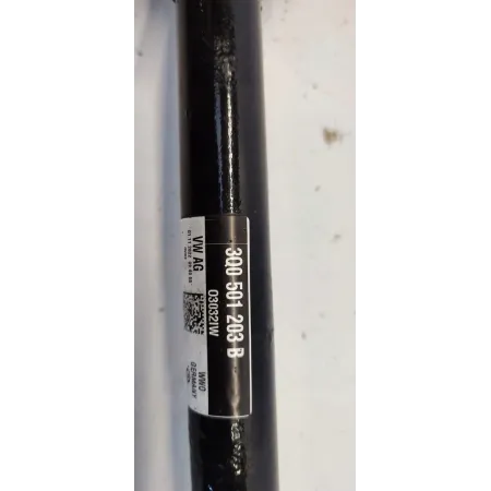 VW TIGUAN II PÓŁOŚ LEWY TYŁ 4X4 3Q0501203B