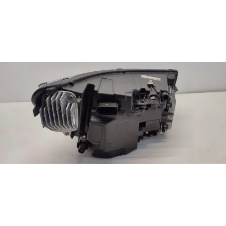 VOLVO XC40 LAMPA LEWY PRZÓD RHD ANGLIK 31655984 31655997