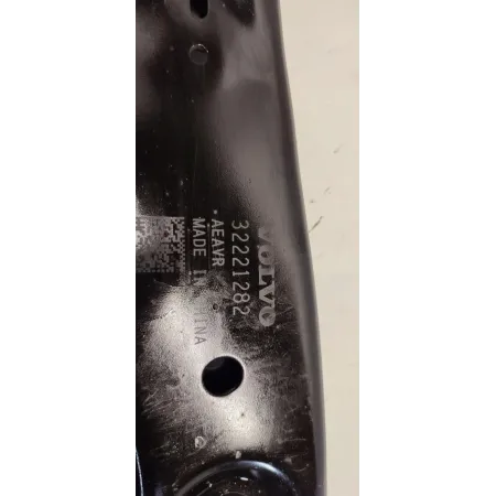 VOLVO XC40 WAHACZ PRAWY PRZÓD 32221282