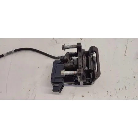 VOLVO XC40 ZACISK HAMULCOWY PRAWY TYŁ 32276922 31471181