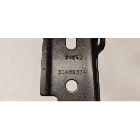 VOLVO XC40 MOCOWANIE BŁOTNIKA LEWE 717 31469374