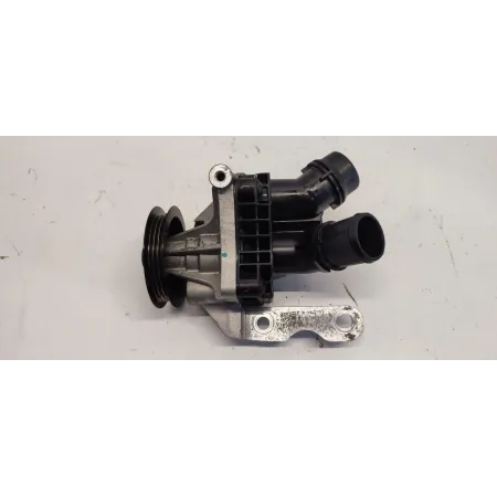 VOLVO XC40 POMPA WODY HYBRID 31492210