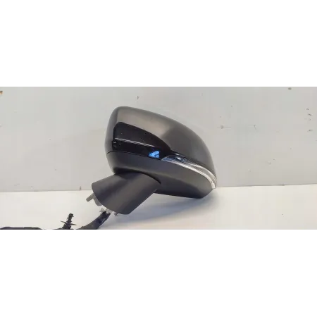 VOLVO XC40 LUSTERKO LEWE 11 PIN 717