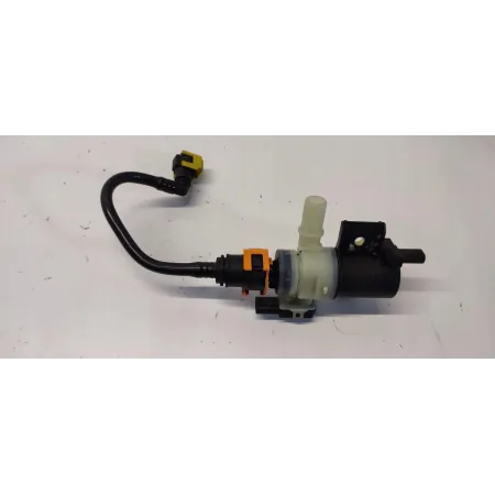 VOLVO XC40 ZAWÓR OPARÓW PALIWA 32139918