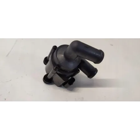 VOLVO XC40 POMPA WODY 32222110