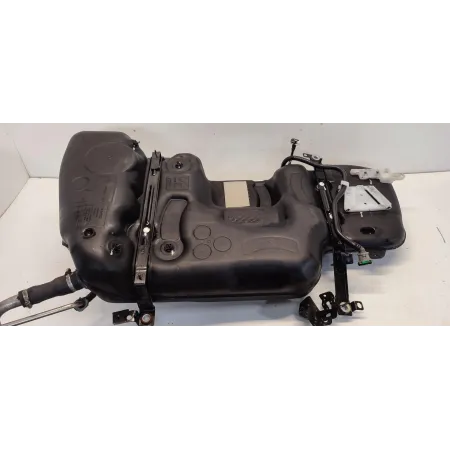 VOLVO XC40 ZBIORNIK PALIWA 32242968 32139115 32312205 31452992