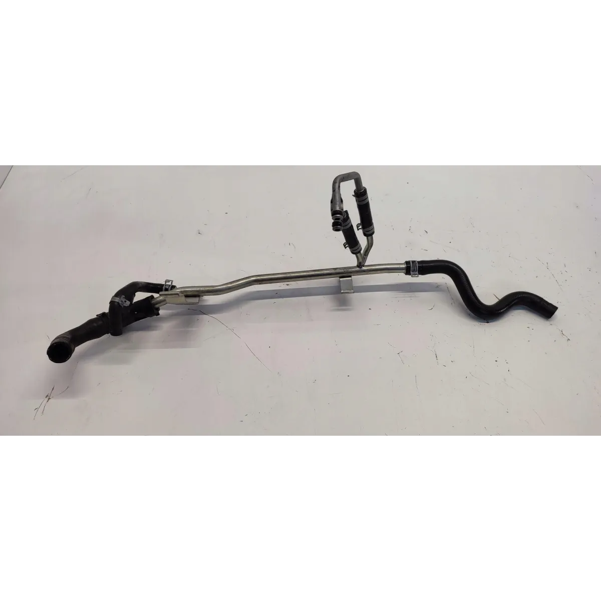 VOLVO XC40 RURA PRZEWODY WODY 32222086