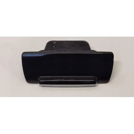 VOLVO XC40 SCHOWEK POPIELNICZKA 32130800 32130798