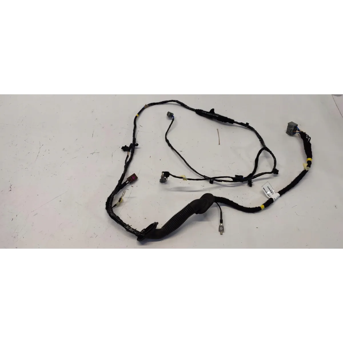 VOLVO XC40 WIĄZKA KLAPY BAGAŻNIKA 32130295