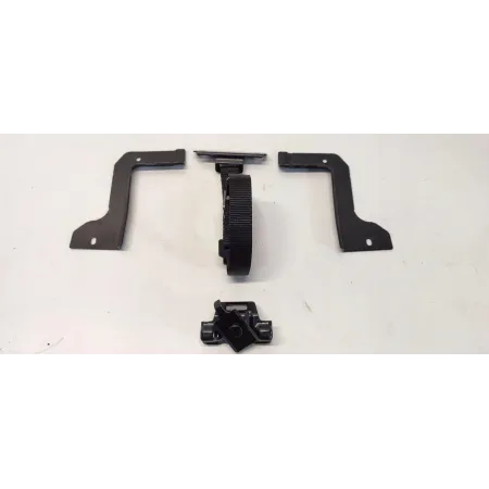 VOLVO XC40 MOCOWANIE AKUMULATORA KOMPLET 32132653 32244738