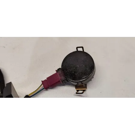 VOLVO XC40 SENSOR DESZCZU 32266057