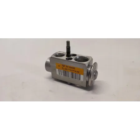 VOLVO XC40 ZAWÓR ROZPRĘŻNY KLIMATYZACJI 324595