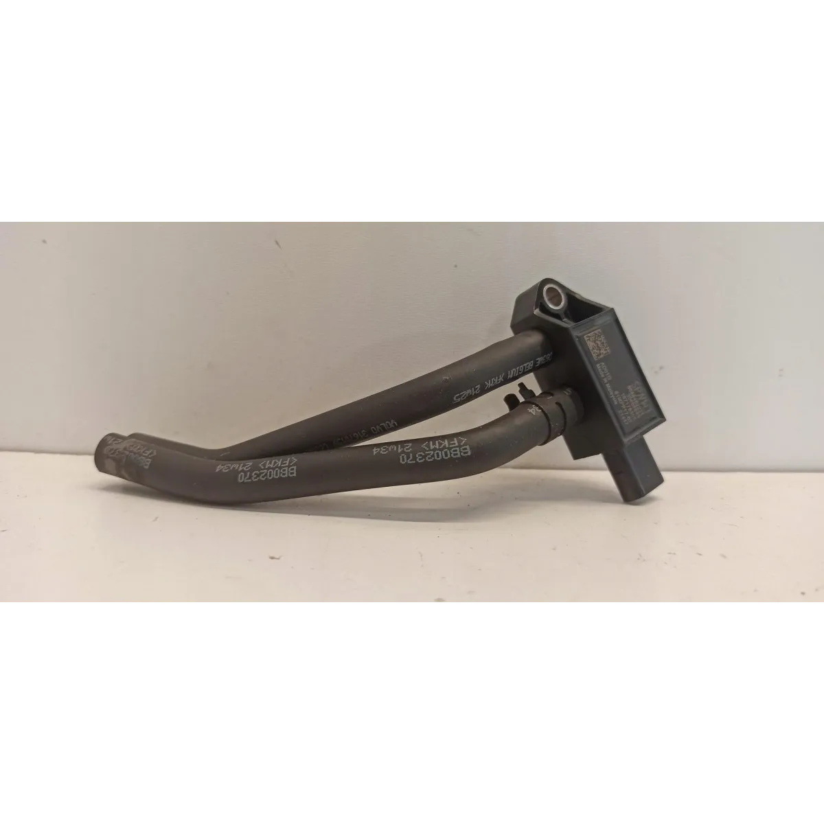 VOLVO V60 CC CZUJNIK DPF SAPALIN 30668645