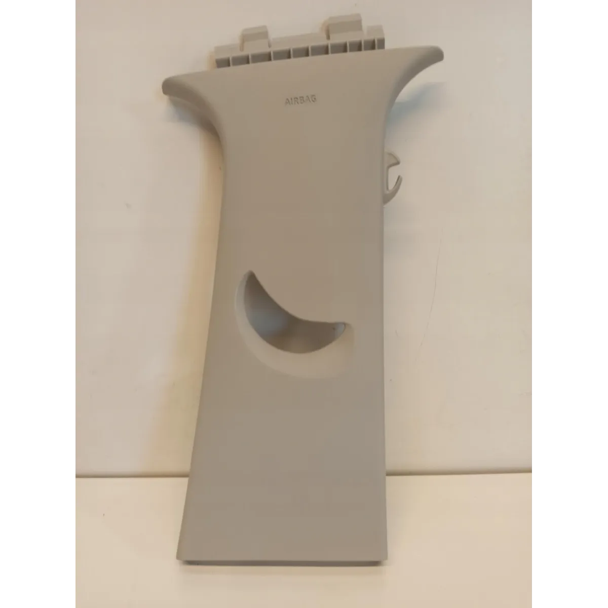 SEAT LEON III OSŁONA SŁUPKA PRAWA 5F4867244B