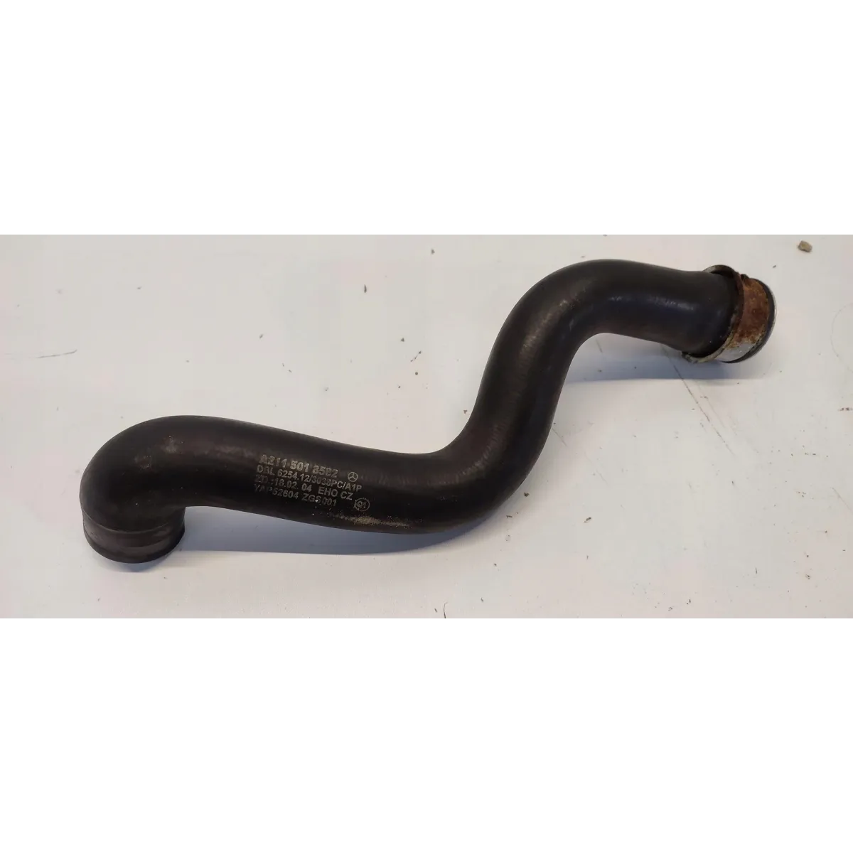 MERCEDES W211 RURA PRZEWÓD WODY A2115018582