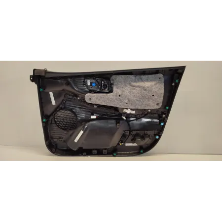 HYUNDAI BAYON BOCZEK DRZWI LEWY PRZÓD 82310-Q000