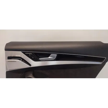 BOCZEK DRZWI PRAWY TYŁ 4H0867304B