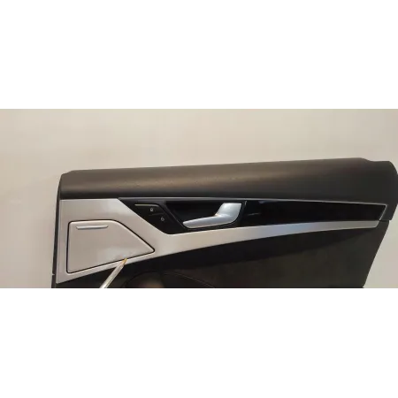 BOCZEK DRZWI PRAWY TYŁ 4H0867304B