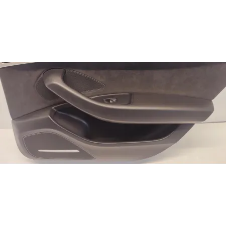 BOCZEK DRZWI PRAWY TYŁ 4H0867304B